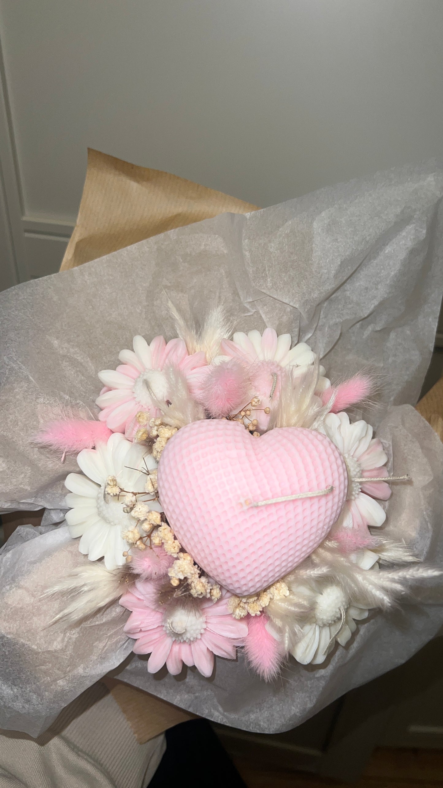 Valentine´s Blumenbox mit Herzkerze💗🌺🕯️