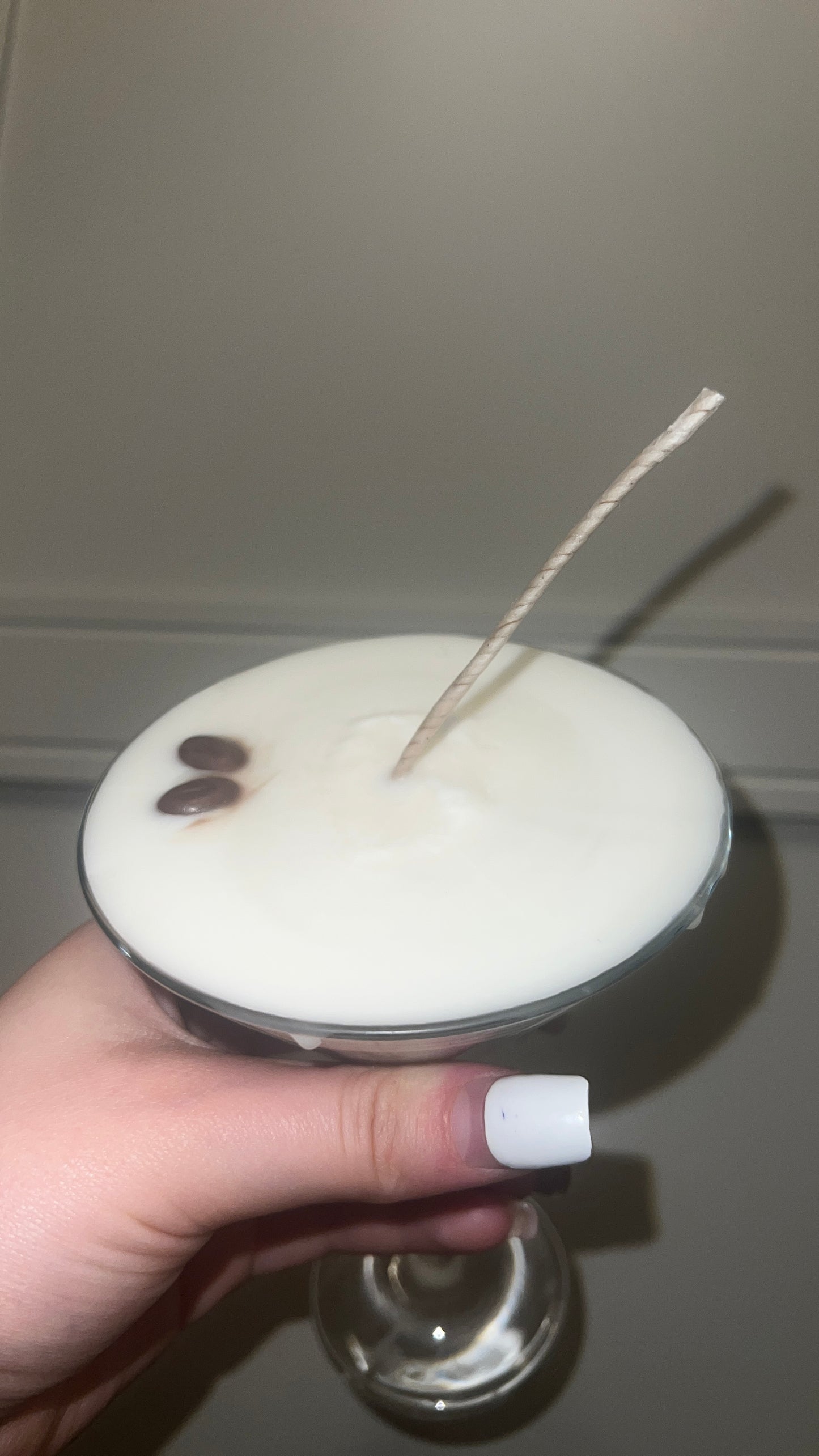 Espresso Martini Kerze in B-WARE